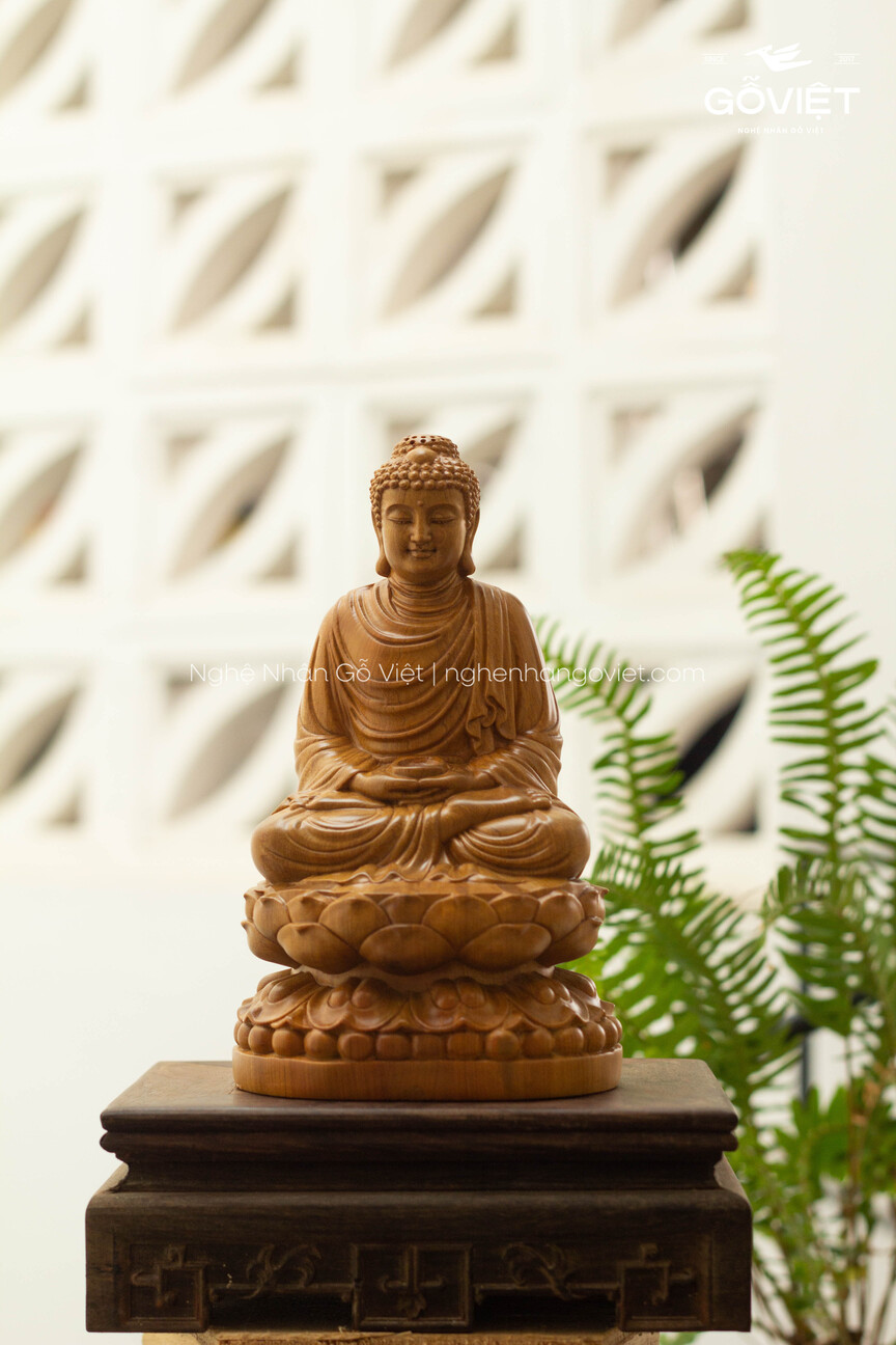 Tượng Phật Thích Ca Mâu Ni ngồi thiền gỗ Bách Xanh cao 20cm